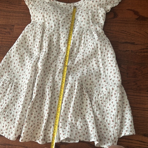 Dress - Picture 2 of 6